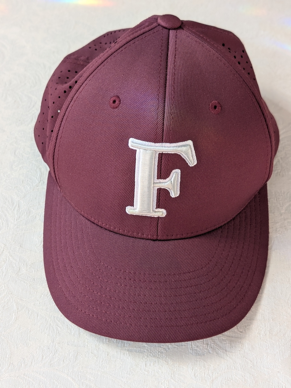 Cap America Furman Paladins Cap Flexfit Premium Line Maroon White L-XL